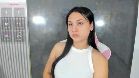 Lana online show from 12-18-25, 08:59