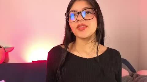 Snapshot of lana_dol chatting on 06-17-26, 10:39 ... . . ... online show from 06-17-26, 10:39