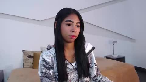 Snapshot of lana_starlet chatting on 09-13-25, 03:39 katiuska online show from 09-13-25, 03:39