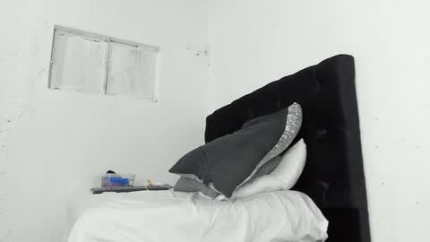 Lana online show from 09-12-25, 09:37