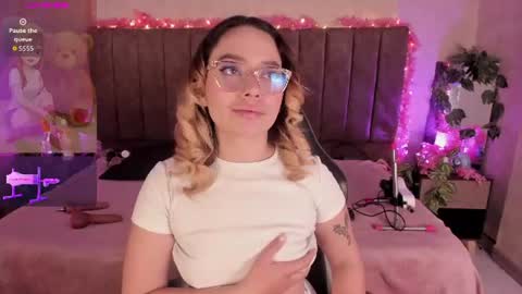 Lana online show from 07-28-26, 04:52