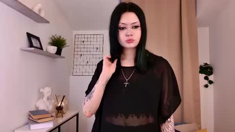 Snapshot of lanaaray chatting on 07-31-26, 02:16 Lana online show from 07-31-26, 02:16