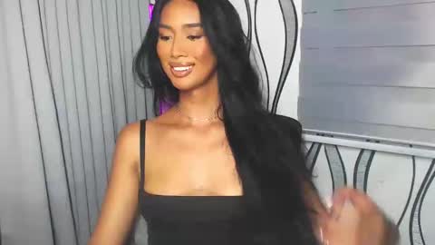 Lana online show from 02-11-25, 02:24