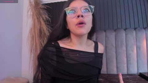 Lana online show from 05-19-26, 12:11