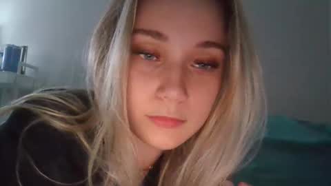 lanademira online show from 01-09-26, 05:10