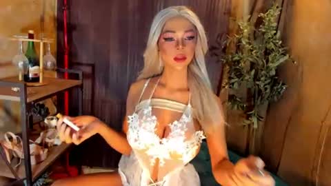 Snapshot of lanajarae chatting on 07-18-26, 11:58 lanajarae online show from 07-18-26, 11:58