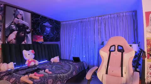 Snapshot of lanakyutt chatting on 12-30-24, 11:17 L A N A online show from 12-30-24, 11:17