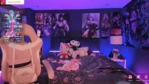 Snapshot of lanakyutt chatting on 10-10-25, 12:37 L A N A online show from 10-10-25, 12:37