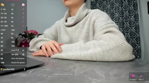 Lana online show from 01-13-25, 04:51