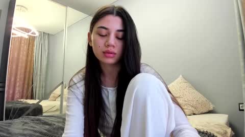 Lana online show from 10-16-25, 02:18