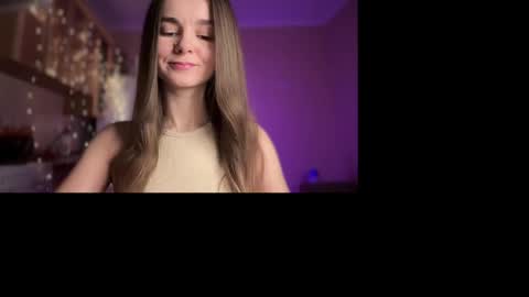 Lana online show from 12-20-24, 07:17