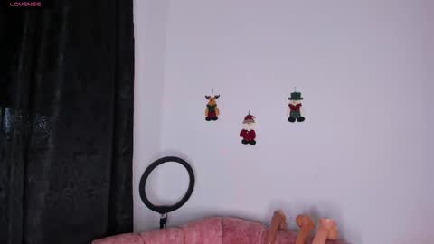 lanasin_ online show from 12-18-25, 09:54