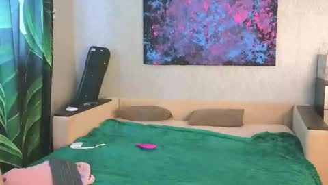 LanaviSmith online show from 02-23-26, 06:44