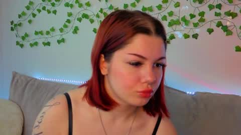 Snapshot of lanefiipps chatting on 05-19-26, 04:30 Britney online show from 05-19-26, 04:30