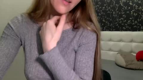 Snapshot of langoria chatting on 02-21-25, 04:16 langoria online show from 02-21-25, 04:16
