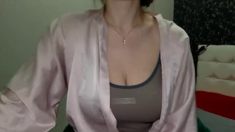 Snapshot of langoria chatting on 03-01-25, 04:22 langoria online show from 03-01-25, 04:22