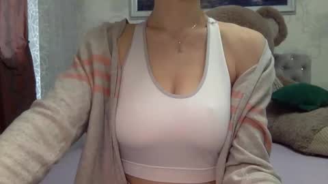 Snapshot of langoria chatting on 09-29-25, 01:38 langoria online show from 09-29-25, 01:38