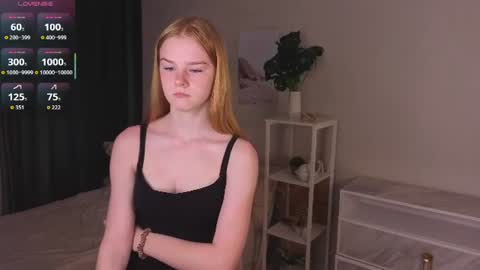 Snapshot of laniehohenberger chatting on 06-12-26, 01:15 Hello everyone Im Gena online show from 06-12-26, 01:15
