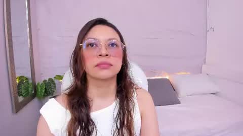Lanna online show from 07-30-26, 11:53