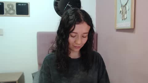 Lanna online show from 03-06-25, 01:35