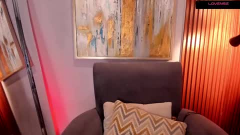 Tiana online show from 02-11-25, 12:06