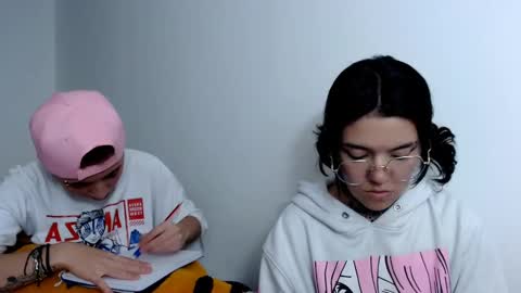 Snapshot of lannie_gonzales chatting on 02-12-25, 01:19 LANNIE   online show from 02-12-25, 01:19