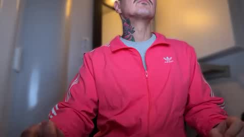 Snapshot of lanzarote6 chatting on 02-26-25, 11:20 BDSM online show from 02-26-25, 11:20