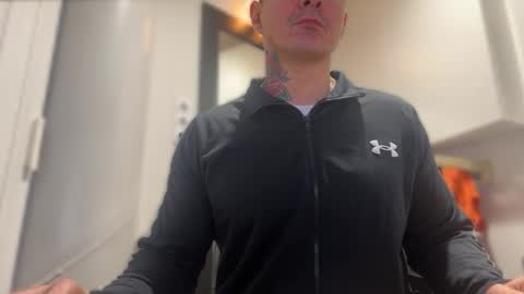 Snapshot of lanzarote6 chatting on 03-12-25, 11:53 BDSM online show from 03-12-25, 11:53