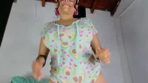 la paisita  online show from 07-14-26, 08:08