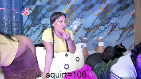 lapeligrosa_ online show from 06-08-26, 12:27