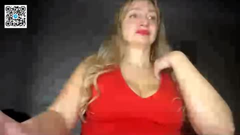 Olena online show from 12-22-25, 08:28