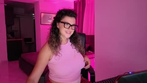 Lara online show from 07-27-26, 01:40