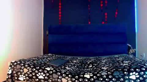 Snapshot of lara_brunette chatting on 02-17-25, 11:44 Lara Brunette  online show from 02-17-25, 11:44