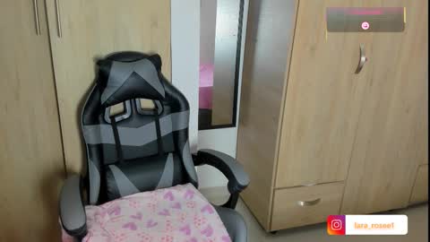 LARA ROSE online show from 01-16-26, 07:34