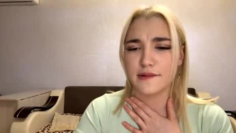 Tracy online show from 04-02-26, 04:48