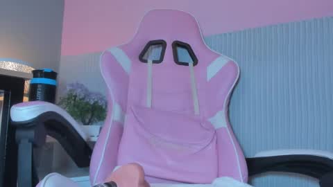laraebony_ online show from 06-07-26, 11:25