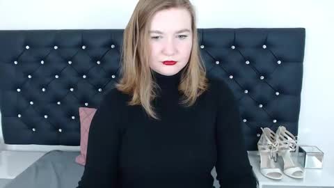 LaraFlirt online show from 02-12-25, 07:56