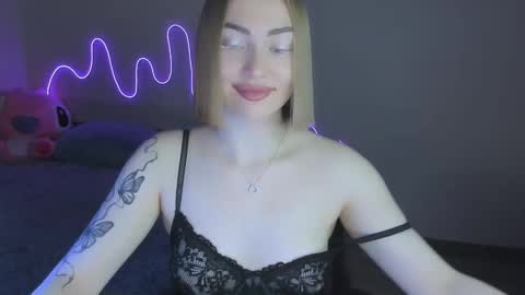 LaraKrein lk online show from 12-05-25, 06:48