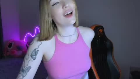 LaraKrein lk online show from 04-21-26, 04:56