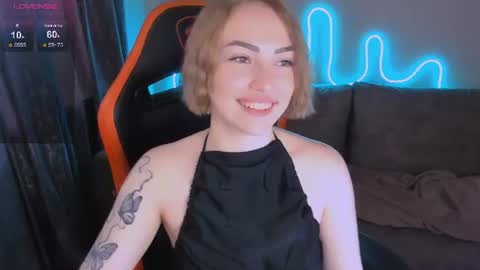 LaraKrein lk online show from 06-18-26, 02:10