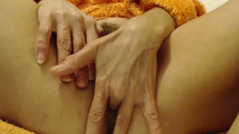 Snapshot of laralhotr chatting on 12-02-24, 07:05 laralhotr online show from 12-02-24, 07:05