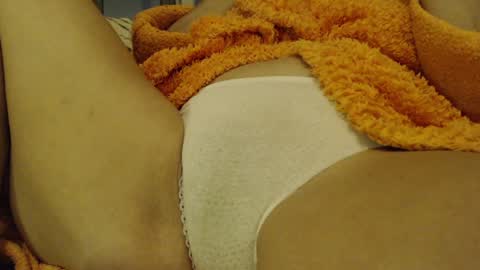 Snapshot of laralhotr chatting on 12-20-24, 09:17 laralhotr online show from 12-20-24, 09:17