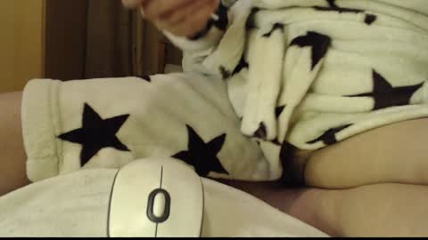 Snapshot of laralhotr chatting on 02-06-25, 05:40 laralhotr online show from 02-06-25, 05:40