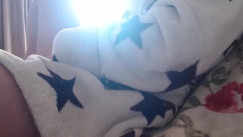 Snapshot of laralhotr chatting on 02-26-25, 06:47 laralhotr online show from 02-26-25, 06:47