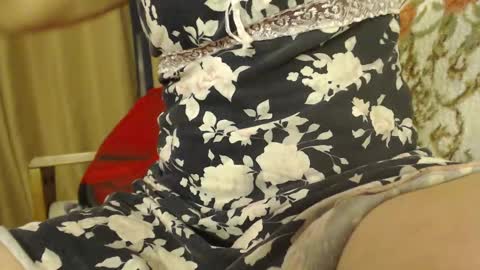 Snapshot of laralhotr chatting on 03-01-25, 10:10 laralhotr online show from 03-01-25, 10:10