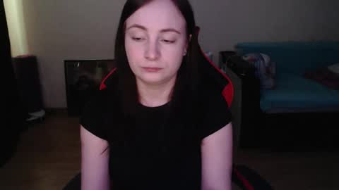 Laralianna online show from 04-03-26, 12:03