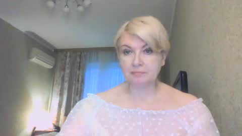 laramrs online show from 04-06-26, 05:03