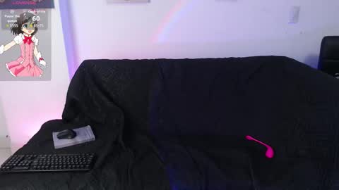 laramucci online show from 12-21-25, 07:43