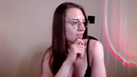 larawintersxxx online show from 06-09-26, 11:27