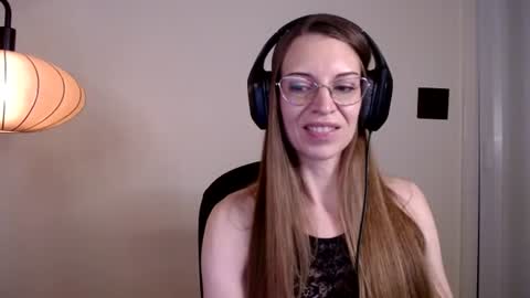 larawintersxxx online show from 07-16-26, 09:32